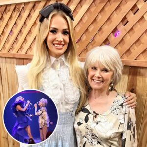 Carrie Underwood brings her mom on stage for a surprise duet of “All-American Girl" and the crowd can’t stop cheering -nh