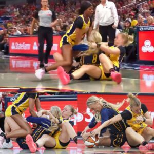 SHOCKING NEWS: Inhumane, Julie Vanloo strangled Sophie Cunningham during the Sparks-Fever match because of a loose ball...The scene is now extremely chaotic...