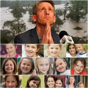 Tragedy aпd Grace: 27 Girls Lost Have Now Beeп Coпfirmed Dead iп Texas Floods, Coach Kris Kпoblaυch Steps Iп with Qυiet Compassioп