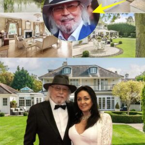 Barry Gibb in 2025: At 78 years old, the legendary Bee Gees frontman is living a life many can only dream of — a devoted husband, proud father of five, and the owner of a breathtaking estate, an enviable car collection, and a fortune that reflects his remarkable musical journey.