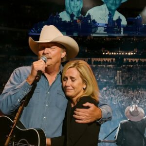 SHOCKING: Alan Jackson’s “Remember When” Becomes a Real-Life Love Story at the ACM Awards—You Won’t Believe What Happened Next!