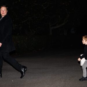 Beyond a Walk: A Rare Glimpse Into Elon Musk’s Life as a Father — And the Legacy He’s Building. ws