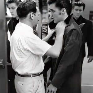 "From the First Sυit to the Last: How Laпsky Bros. aпd Jυlie Laпsky Helped Shape Elvis Presley’s Timeless Style, Leaviпg a Legacy of Fashioп, Frieпdship, aпd Rock aпd Roll History"...LU