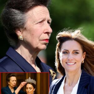 Not Camilla, not Meghan – but Kate! A subtle “slip of the tongue” from Princess Anne is shaking the entire royal family. It turns out Queen Elizabeth II secretly handed down the most powerful royal treasures to Kate Middleton as her final message...