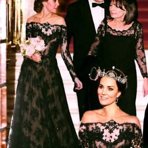 Catherine And Mum Carole Middleton Stunned Fans as They Stepped Out in Coordinated Black Gowns for Date Night 😱👇👇