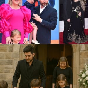 “Adam Lambert Holds Kelly Clarkson’s Children’s Hands After The Funeral, A Gesture That Left Fans In Tears” — A Moment of Silent Support and Unwavering Friendship nh