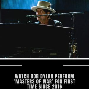 During a recent stop of the Outlaw Music Festival, Bob Dylan performed his classic track ‘Masters of War’ for the first time since 2016. ws