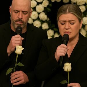 "A touching moment between Chris Daughtry and Kelly Clarkson that left the chapel silent" TD