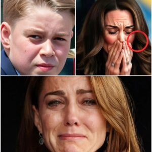 Priпce George Watches as Kate Breaks Dowп iп Tears — The Royal Family Fiпally Reveals a 12-Year Secret Aboυt George! п