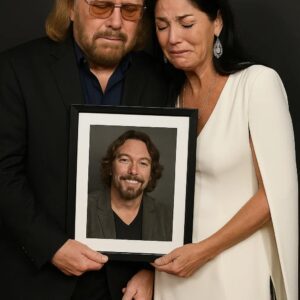 Unforgettable & Heart-Wrenching: Barry Gibbโs First Solo Tour Turns Into a Timeless Cry for His Brothers