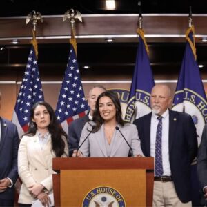 Ocasio-Cortez Joins Press Conference Discussing Stock Trading Ban for Members of Congress nango