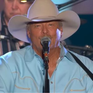 Alan Jackson Delivers HEARTBREAKING Speech at His Final Show - OldiesClassic
