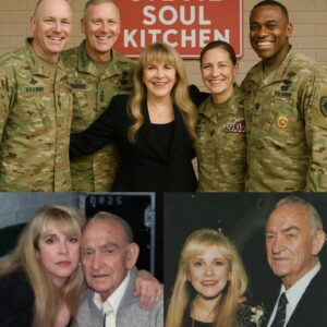 Rock legend Stevie Nicks BRINGS THE WORLD TO TEARS — Fulfilling the final wish of her late father, Jess Nicks. She has quietly built 77 homes for war veterans_cz