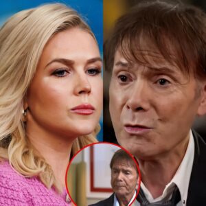 “THIS IS WHY HE’S A LEGEND!” — Cliff Richard’s Savage Takedown of Karoline Leavitt Sends Shockwaves Through the Internet 🎤🔥 ws