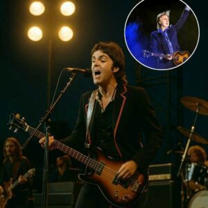 This day in 1975 the silence finally broke. After nearly a decade away from American stages, Paul McCartney returnedโnot with The Beatles