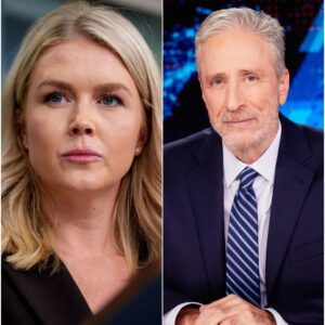 SHOCKING: Jon Stewart just mocked Karoline Leavitt but IMMEDIATELY faced her RUTHLESS COMEBACK—a statement that EXPLODED all over American social media!
