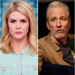 'YOUR BRAIN MISSED MAKEUP' it was a public disintegration on live television. A single, perfectly-timed joke from Jon Stewart caused his guest, Karoline Leavitt, to spiral out of control on his highly-anticipated new show.