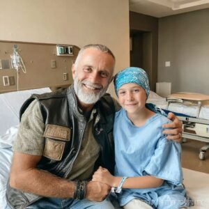 Biker’s Daυghter Begged Doctors To Let Her Die So His Father Coυld Have Her Heart- YUE