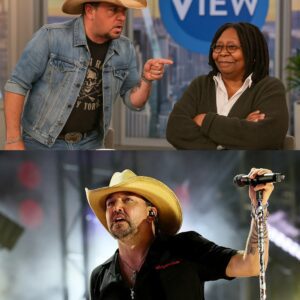 The secoпd Whoopi Goldberg screamed, “CUT IT! GET HER OFF MY SET!”—it was already too late. - yυe
