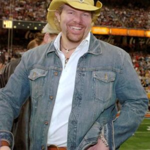 One night in the early ’90s, Toby Keith sat with friends after a show in Dodge City, Kansas. ws