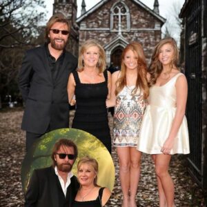 Ronnie Dunn's wife shares what really happened with Brooks & Dunn that fans have never known...