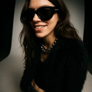 Courtney Hadwin’s Electrifying MV Scene Sends Shockwaves Through Rock Music - H