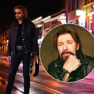 Today, let Ronnie Dunn gently pull at your heartstrings with his tender ballad “Once.”