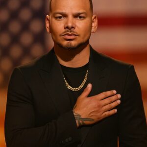 Kane Brown’s National Anthem Performance Leaves Millions in Tears_cd
