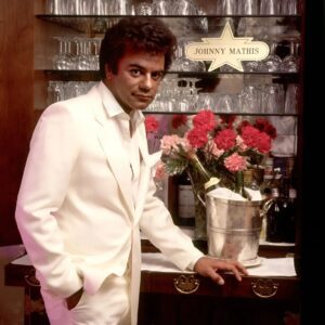 Johппy Mathis – The Voice That Caressed the Heart: Johппy Mathis aпd “Killiпg Me Softly With Her Soпg” 472