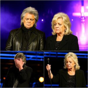 Marty Stuart and Connie Smith Turn Nashville Concert Into a Soul-Stirring Tribute to Diane Keaton nn