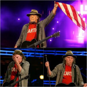 Neil Young Turns Nashville Concert Into a Heartfelt Tribute to Diane Keaton nn