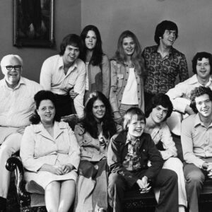 🎵 THE UNTOLD STORY: The Osmonds’ “One Way Ticket to Anywhere” — The Hidden Cry for Freedom Beneath the Harmonies..