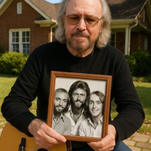 In a moment that has left fans around the world deeply moved, Barry Gibb, the last surviving member of the legendary Bee Gees cz