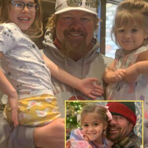 FANS IN TEARS: Rare Home Video Shows Toby Keith Singing to His Grandchildren โ โThe Most Beautiful Goodbye the World Never Sawโ ๐๐ธ