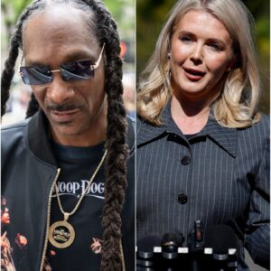 Snoop Dogg’s 12-Word Takedown of Karoline Leavitt: A Nation Stunned nh