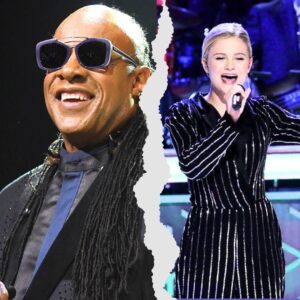 Darci Lynne Surprising Everyone With Her Amazing Singing Voice. ws