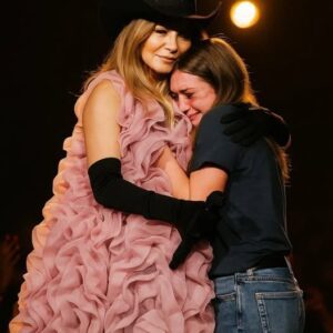 ✨ A Promise Kept: Shania Twain’s Emotional Onstage Reunion With Former Foster Child Leaves Austin Speechless 🌙 nn