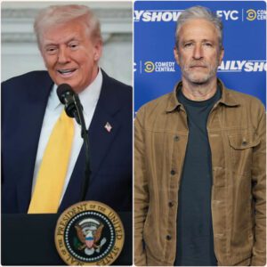 The moment Jon Stewart pointed toward the band and said, โPlay Lady Marmalade,โ โ it was already too late.๐ฅ Krixi