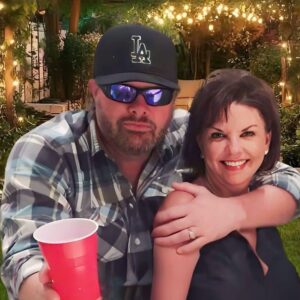 Toby Keith and Tricia Lucus: A 40-Year Love Story That Country Music Rarely Sees. ws