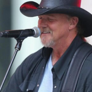 Every Light In The House – Trace Adkins and the Promise That Never Went Out cz