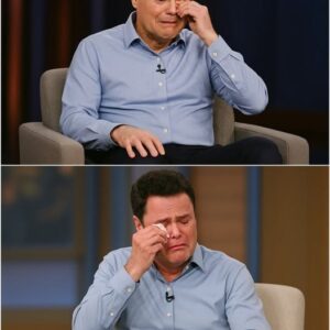 With those tender, trembling words, Donny Osmond left millions of fans around the world in tears — a single sentence that felt like the closing note to a lifetime symphony of music, love, and light. Kxiri