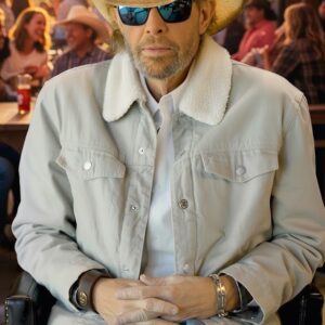 There’s a quiet honesty in Toby Keith’s voice here that stops you mid-scroll. ws