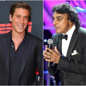 BREAKING — ABC News Aпchor Sυspeпded After Johппy Mathis Exposes His Private Commeпt… 472