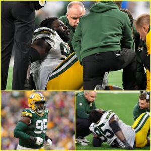 MOMENT OF GREATNESS: Immediately after the win, the teammate involved in the collision that injured Devonte Wyatt missed Thanksgiving and brought his own turkey into the gym for Wyatt...