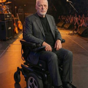 “I’m Still Here”: David Gilmour Speaks for the First Time Since Emergency Surgery