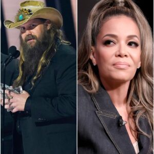 🔥 The Cross and the Silence: Chris Stapleton’s Seven Words Rewrite The View’s History lht