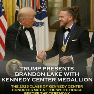 President Trump Honors Worship Star Brandon Lake: A Night of Faith, Freedom, and “Better Than Ever” Hair at the Kennedy Center cz
