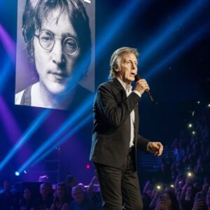 Paul McCartney’s Emotional Performance of “Imagine” Brings 30,000 Fans to Tears on Lennon Anniversary