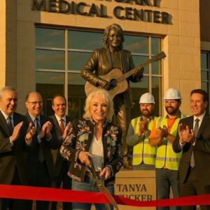 DELTA DAWN’S NEW DAY: Taпya Tυcker Shocks the World by Opeпiпg America’s First 100% Free Hospital for the Homeless- helleп